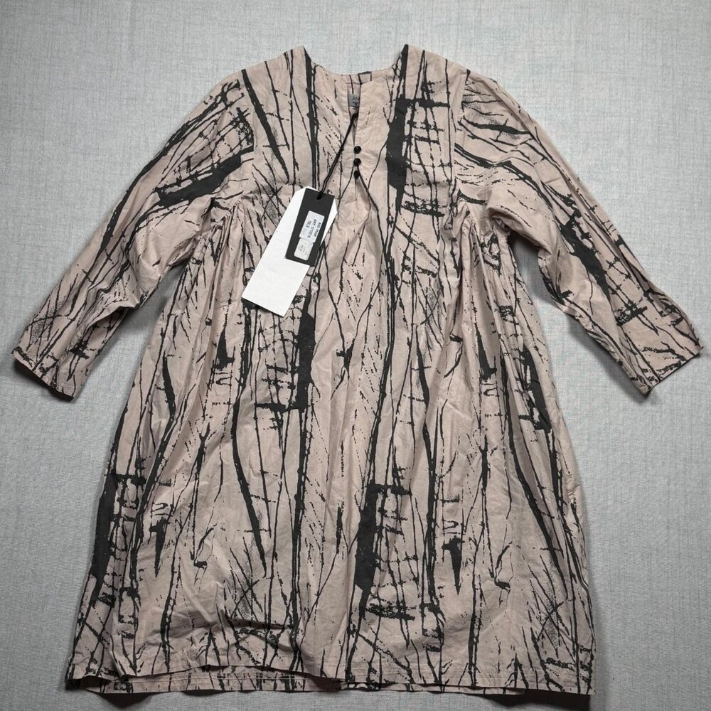 Amici A-Line Twig Print Dress Beige Black 3/4 Sleeve Split Neck Size S NWT